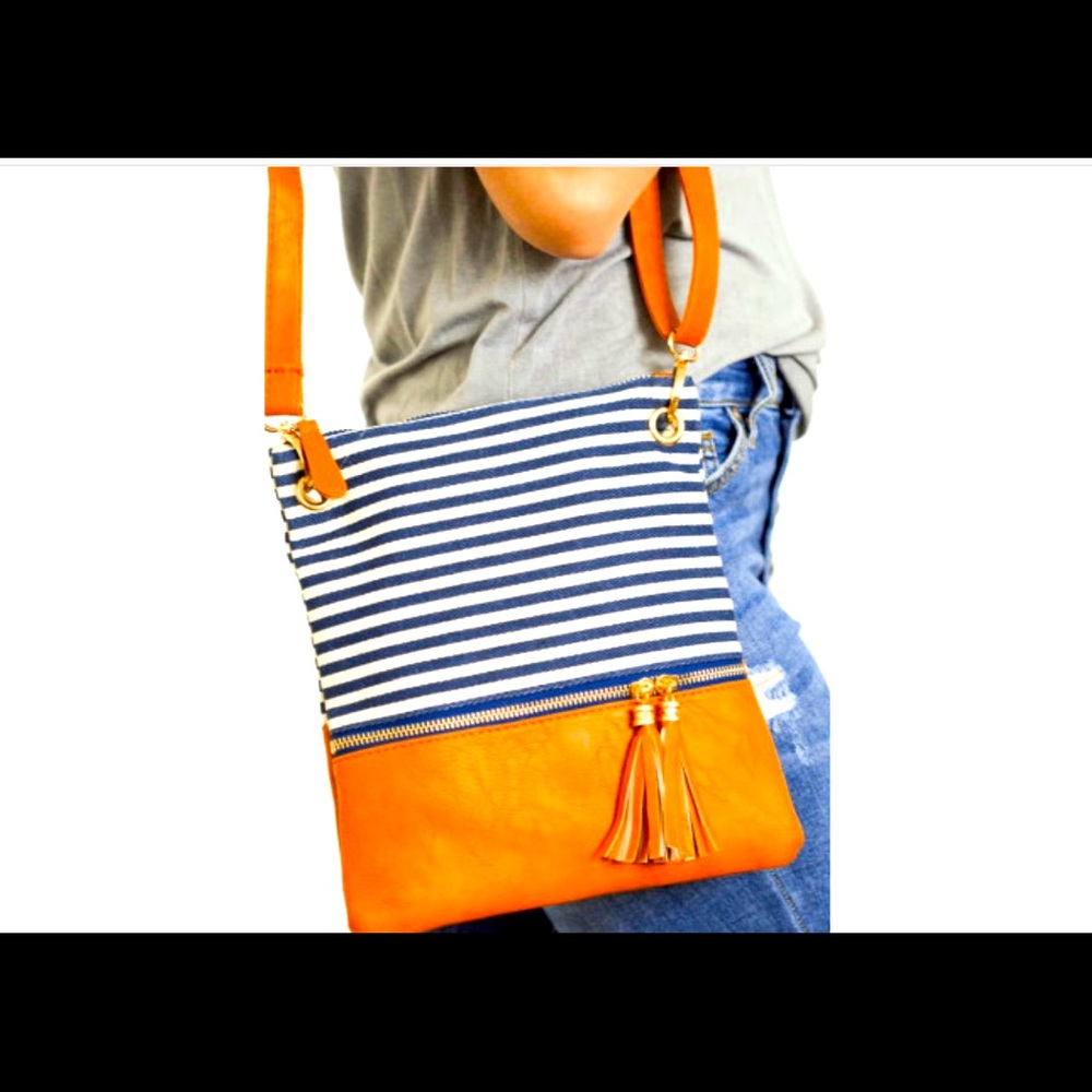 Shoulder bag